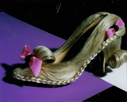 hairdo shoe