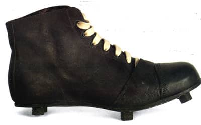 evoluzione-scarpe-da-calcio-1