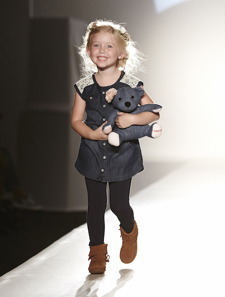 vestiti e scarpe Nike bambine estate 2015