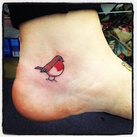 tatuaggio piede donna