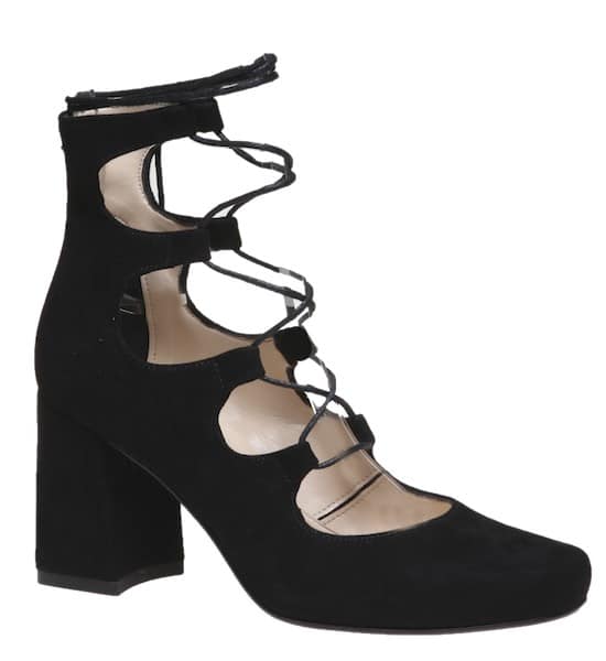 decollette-donna-autunno-inverno-2016-con-lacci-bata