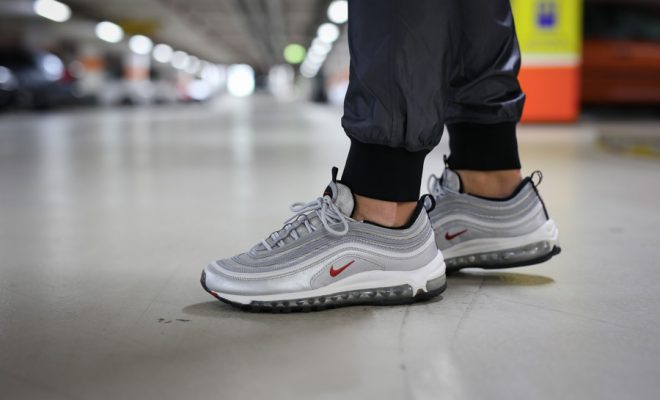 nike silver uomo 2019