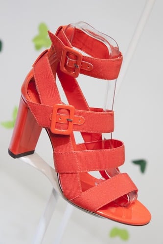 jimmy-choo-sandali-rossi-donna-estate-2017